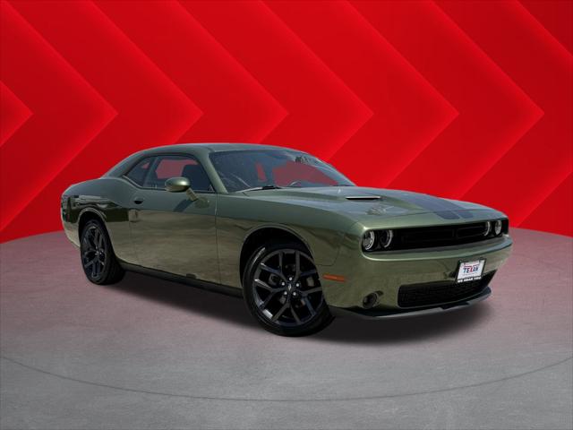 2022 Dodge Challenger SXT