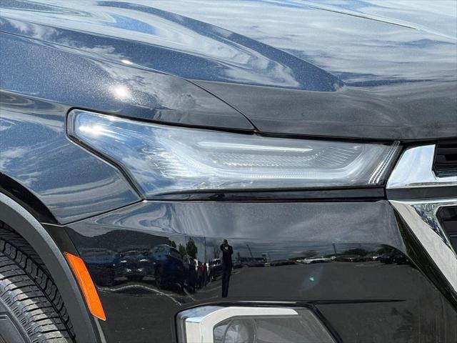 2023 Chevrolet Traverse AWD LT Cloth