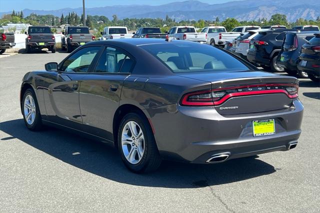 2020 Dodge Charger SXT RWD