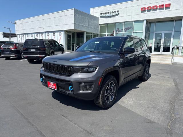 2022 Jeep Grand Cherokee 4xe Trailhawk 4x4