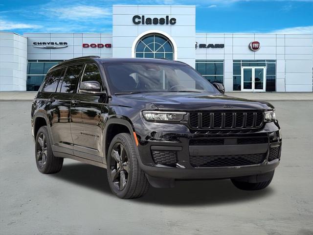 2022 Jeep Grand Cherokee L Altitude 4x2