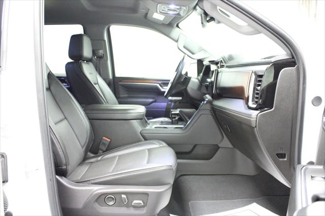 2024 GMC Sierra 1500 4WD Crew Cab Standard Box Denali