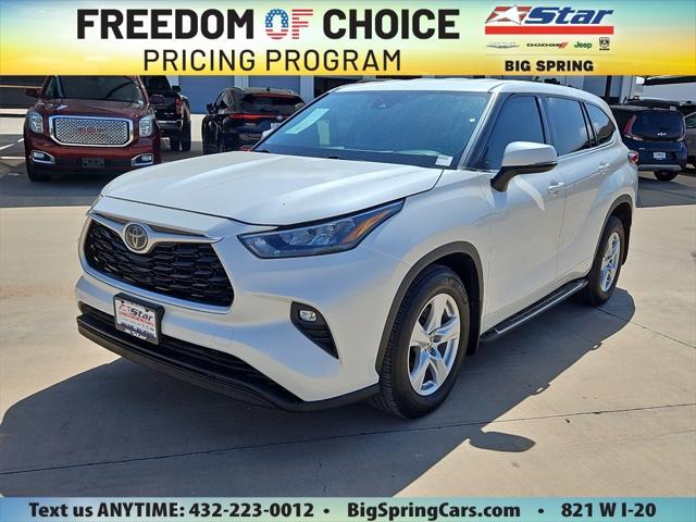 2020 Toyota Highlander LE