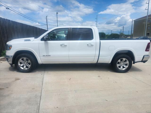 2022 RAM 1500 Laramie Crew Cab 4x2 64 Box