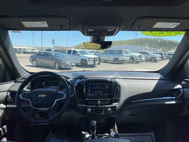 2023 Chevrolet Traverse AWD LT Leather