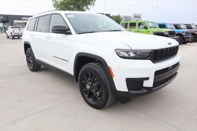 2025 Jeep Grand Cherokee GRAND CHEROKEE L ALTITUDE X 4X4
