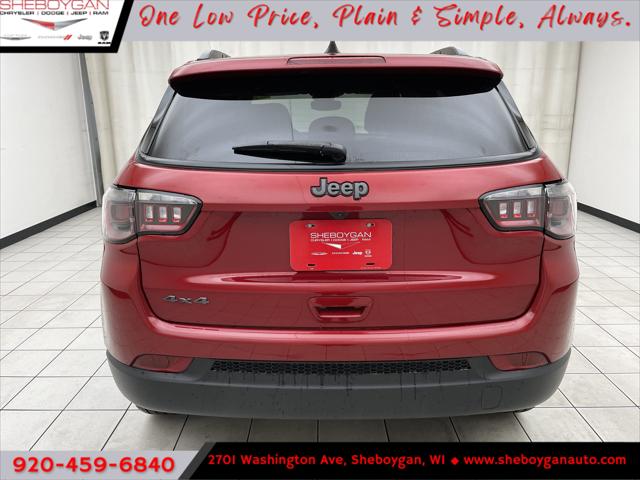 2025 Jeep Compass COMPASS LATITUDE 4X4