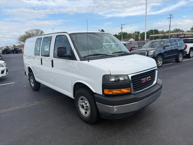 2022 GMC Savana Cargo RWD 2500 Regular Wheelbase Work Van