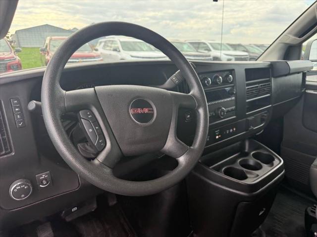 2022 GMC Savana Cargo RWD 2500 Regular Wheelbase Work Van