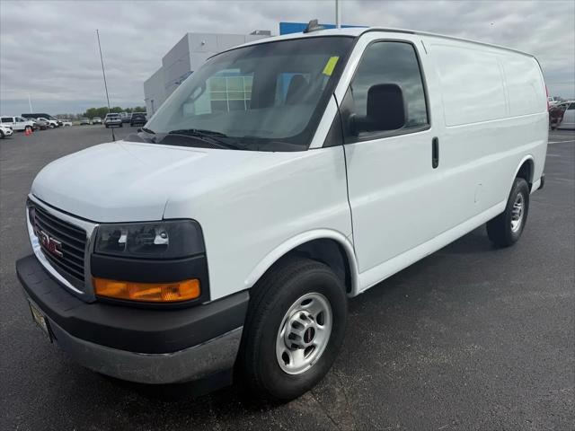 2022 GMC Savana Cargo RWD 2500 Regular Wheelbase Work Van