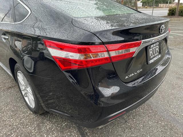 2013 Toyota Avalon XLE Premium