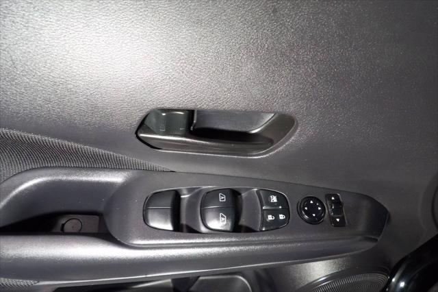 2024 Nissan Kicks S Xtronic CVT