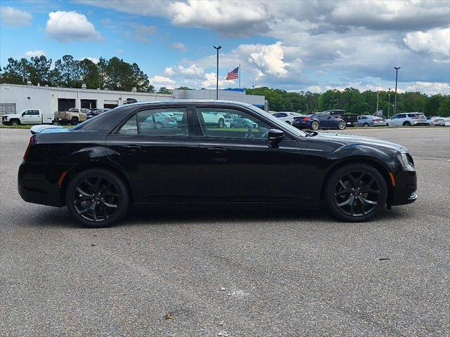2021 Chrysler 300 300S