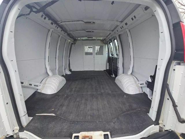 2021 Chevrolet Express Cargo Van RWD 2500 Regular Wheelbase WT
