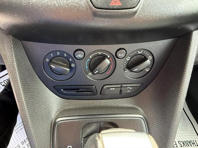 2015 Ford Transit Connect XL