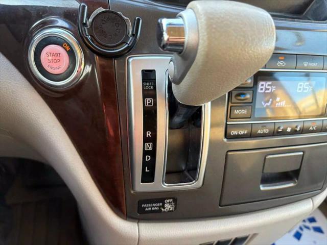 2011 Nissan Quest SV
