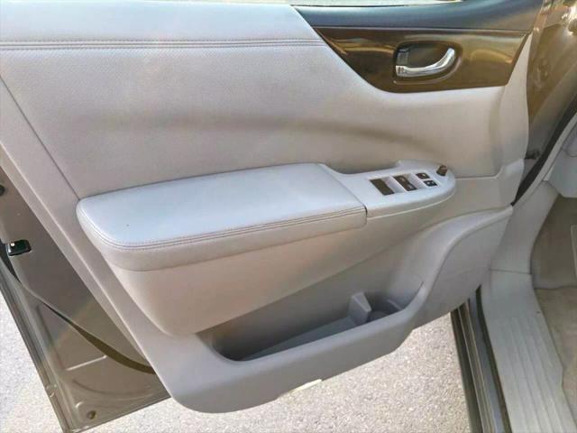 2011 Nissan Quest SV
