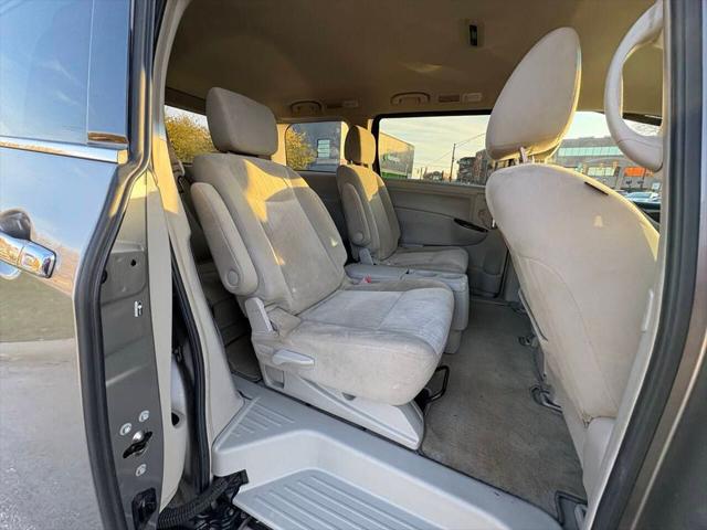 2011 Nissan Quest SV