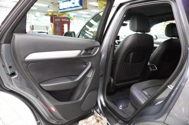 2017 Audi Q3 2.0T Premium