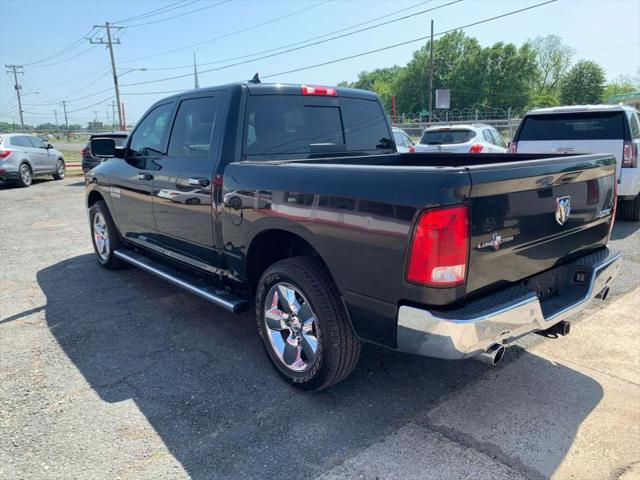 2017 Ram 1500 Lone Star Crew Cab 4x4 5'7" Box