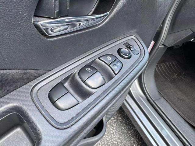 2021 Nissan Versa SV Xtronic CVT