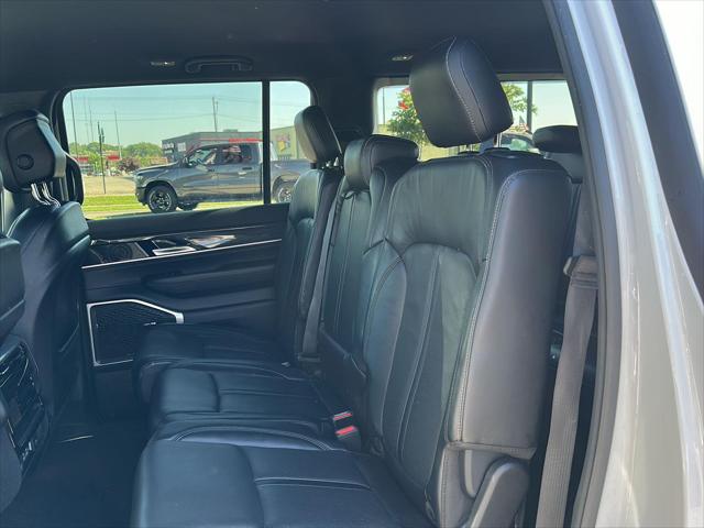 2022 Jeep Wagoneer Series II 4x4