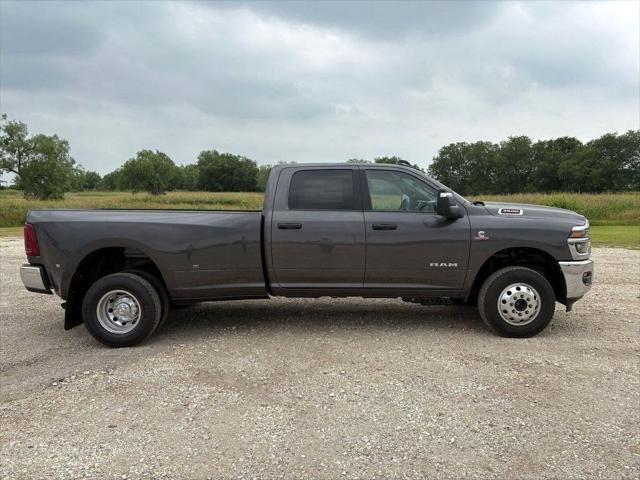 2025 RAM Ram 3500 RAM 3500 BIG HORN CREW CAB 4X4 8 BOX