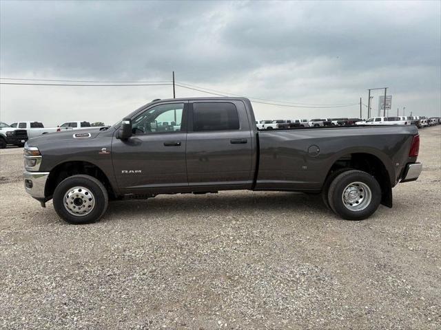 2025 RAM Ram 3500 RAM 3500 BIG HORN CREW CAB 4X4 8 BOX