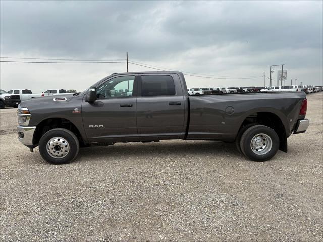 2025 RAM Ram 3500 RAM 3500 BIG HORN CREW CAB 4X4 8 BOX