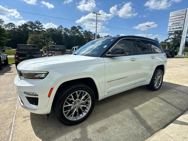 2022 Jeep Grand Cherokee Summit 4x2