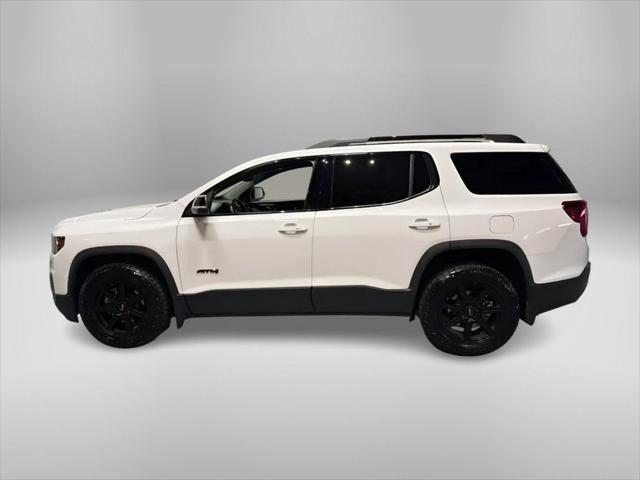 2023 GMC Acadia AWD AT4