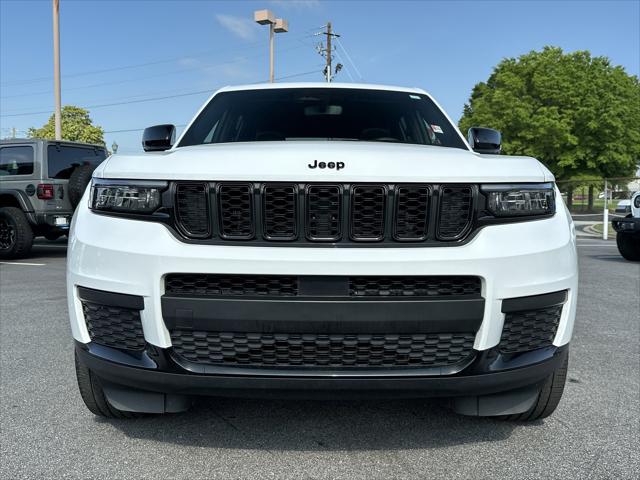2023 Jeep Grand Cherokee L Altitude 4x2