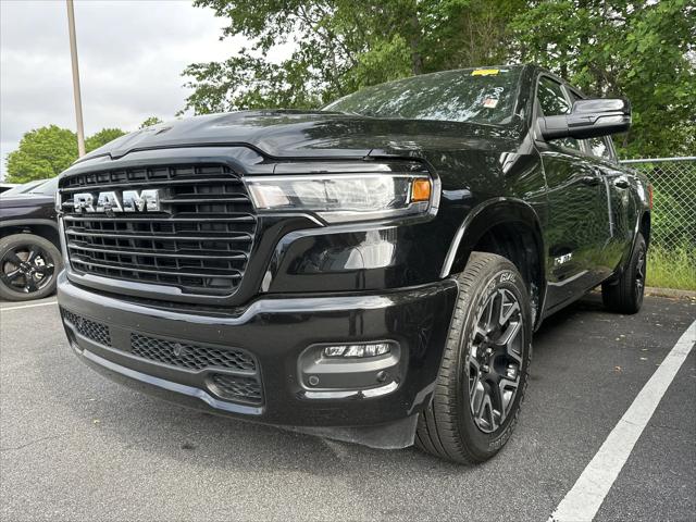 2025 RAM 1500 Laramie Crew Cab 4x2 57 Box