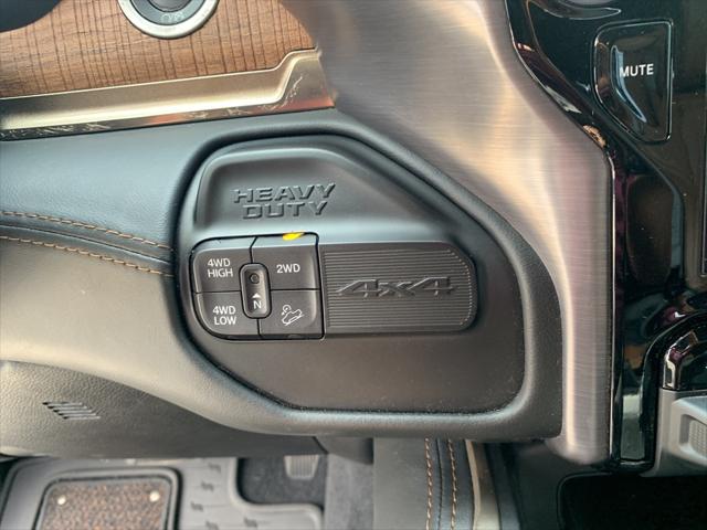 2020 RAM 2500 Laramie Longhorn Crew Cab 4X4 64 Box