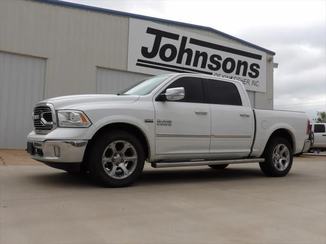 2018 RAM 1500 Laramie Crew Cab 4x4 57 Box
