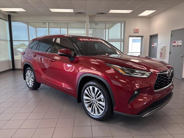 2022 Toyota Highlander Platinum