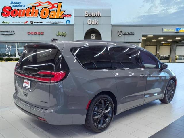 2025 Chrysler Pacifica PACIFICA LIMITED