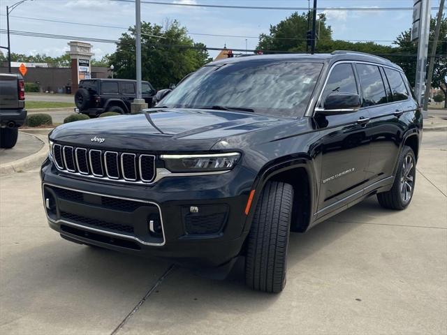 2022 Jeep Grand Cherokee L Overland 4x2