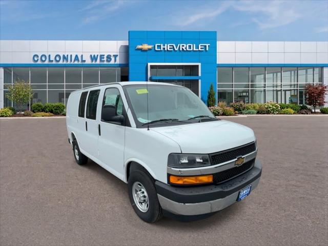 2025 Chevrolet Express Cargo Van RWD 2500 Regular Wheelbase WT