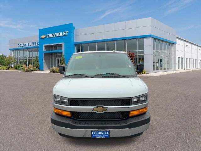 2025 Chevrolet Express Cargo Van RWD 2500 Regular Wheelbase WT