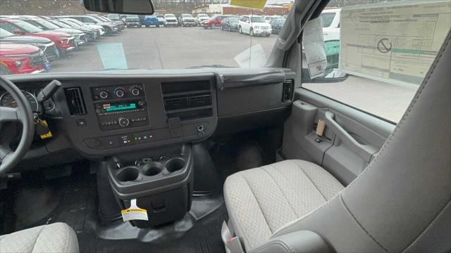 2025 Chevrolet Express Cargo Van RWD 2500 Regular Wheelbase WT