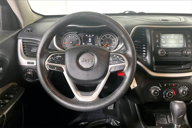 Used 2015 Jeep Cherokee For Sale in Olive Branch, MS
