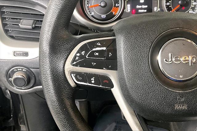 Used 2015 Jeep Cherokee For Sale in Olive Branch, MS