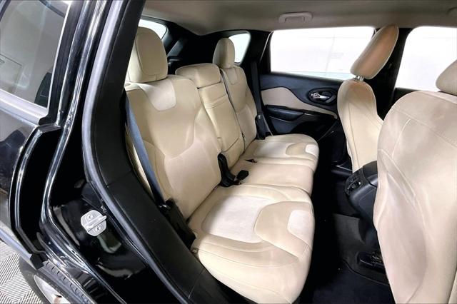 Used 2015 Jeep Cherokee For Sale in Olive Branch, MS