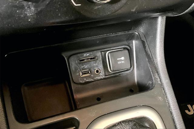 Used 2015 Jeep Cherokee For Sale in Olive Branch, MS