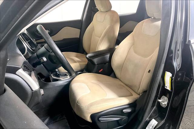 Used 2015 Jeep Cherokee For Sale in Olive Branch, MS