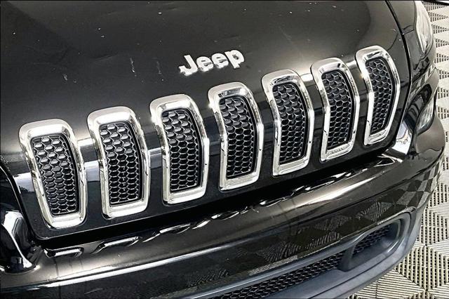Used 2015 Jeep Cherokee For Sale in Olive Branch, MS
