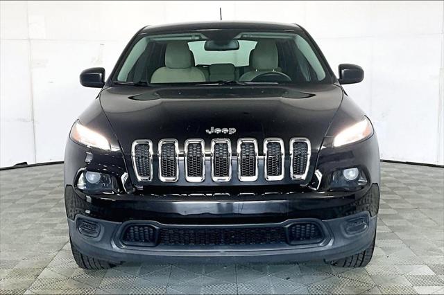 Used 2015 Jeep Cherokee For Sale in Olive Branch, MS