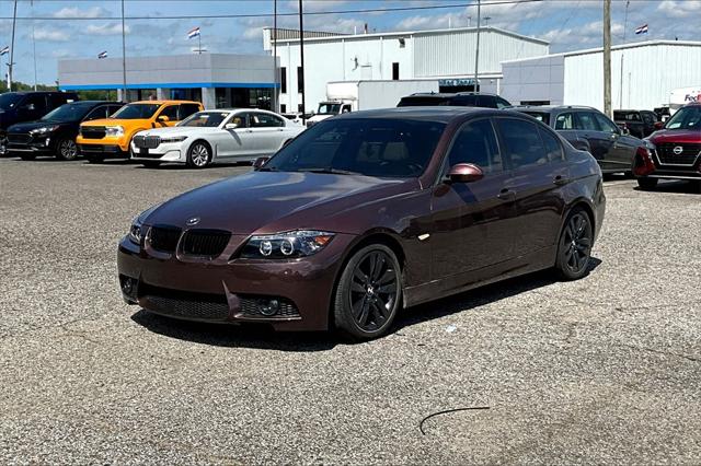Used 2006 BMW 3 Series 325i with VIN WBAVB13506PT13172 for sale in Olive Branch, MS