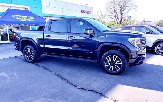 2024 GMC Sierra 1500 4WD Crew Cab Short Box AT4